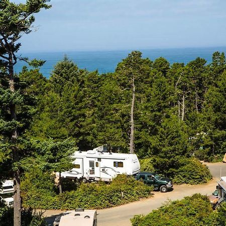 Pacific City Rv & Camping Resort Cloverdale  Eksteriør billede